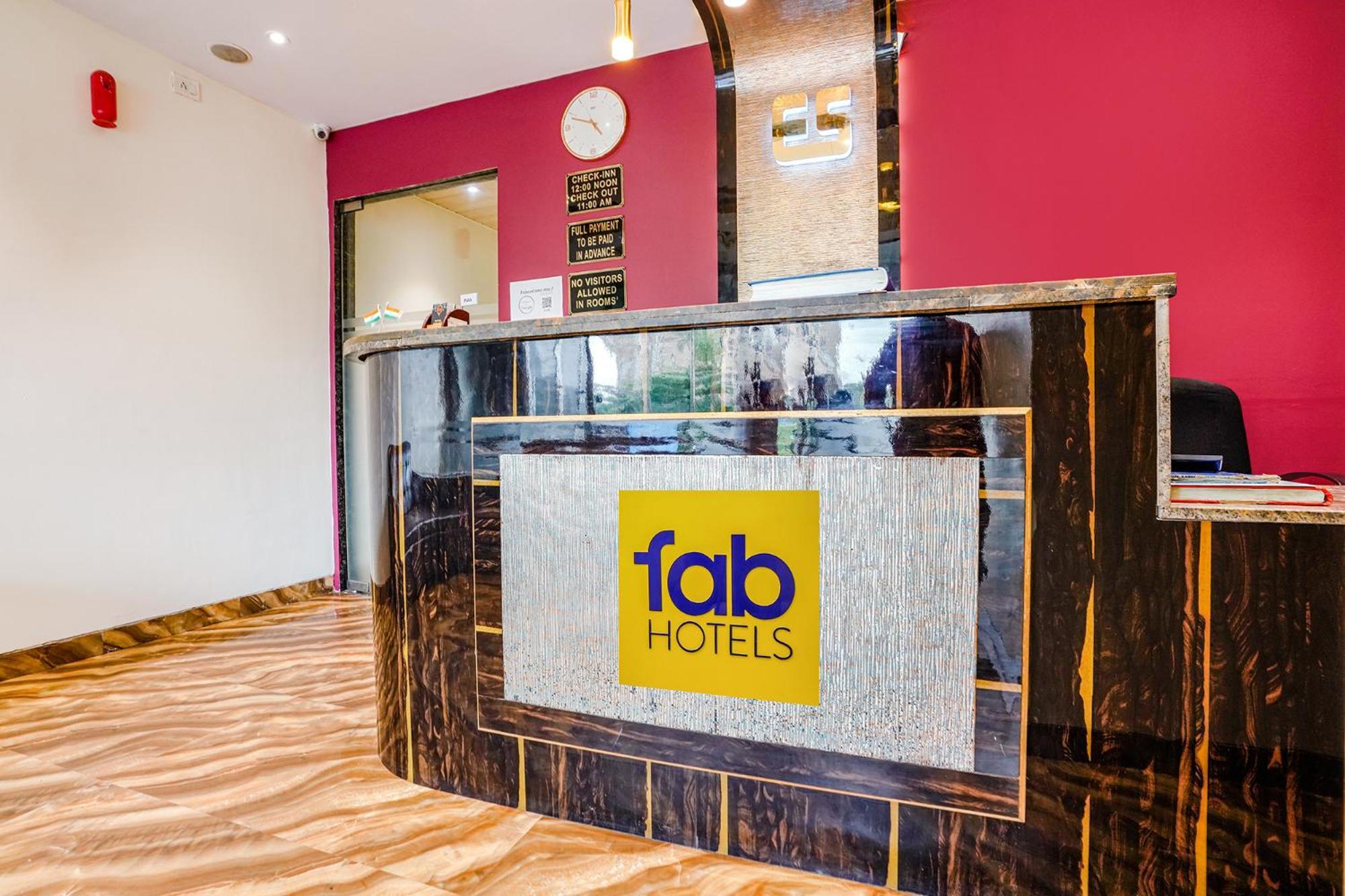 Fabexpress Embassy Suites - Nr Bkc Bombaj Exteriér fotografie